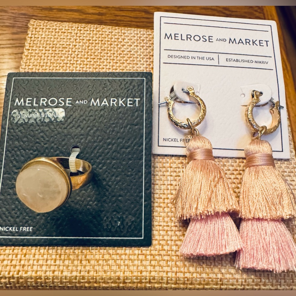 $26 retail Melrose and Market Earring & Ring Set NWT